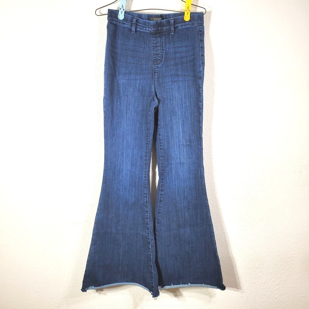 Judy Blue Womens Pull on Super Flare Jeans Size 7/28 Denim Raw Hem JB88136